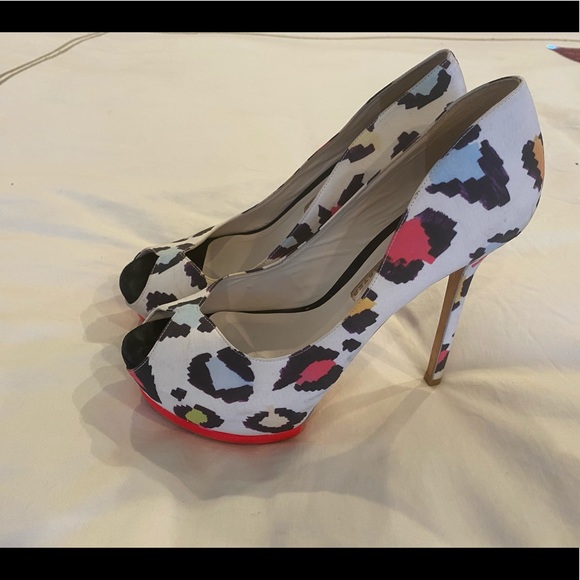 Sophia Webster leopard print - Picture 1 of 6